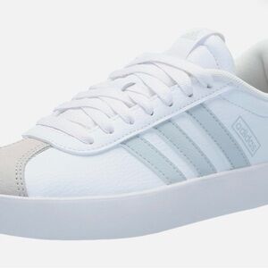 Adidas Women's White and Light Gray Sneakers